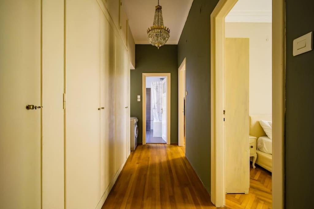 Emporikon Apartment Steps From Historic Center Atény Exteriér fotografie