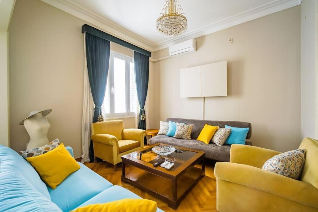 Emporikon Apartment Steps From Historic Center Atény Exteriér fotografie