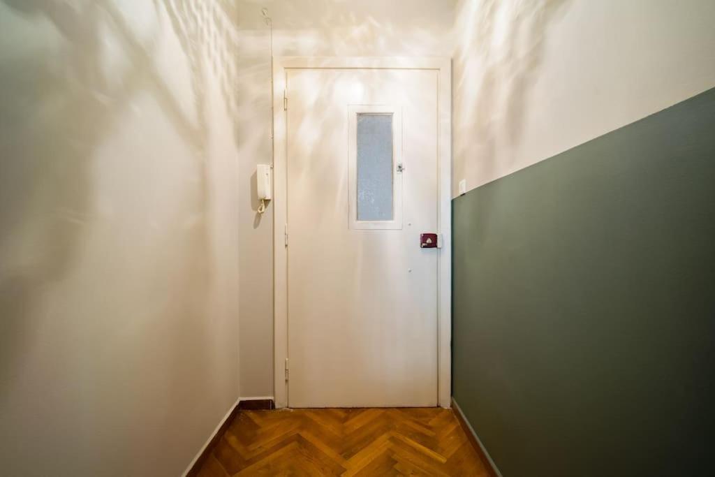 Emporikon Apartment Steps From Historic Center Atény Exteriér fotografie